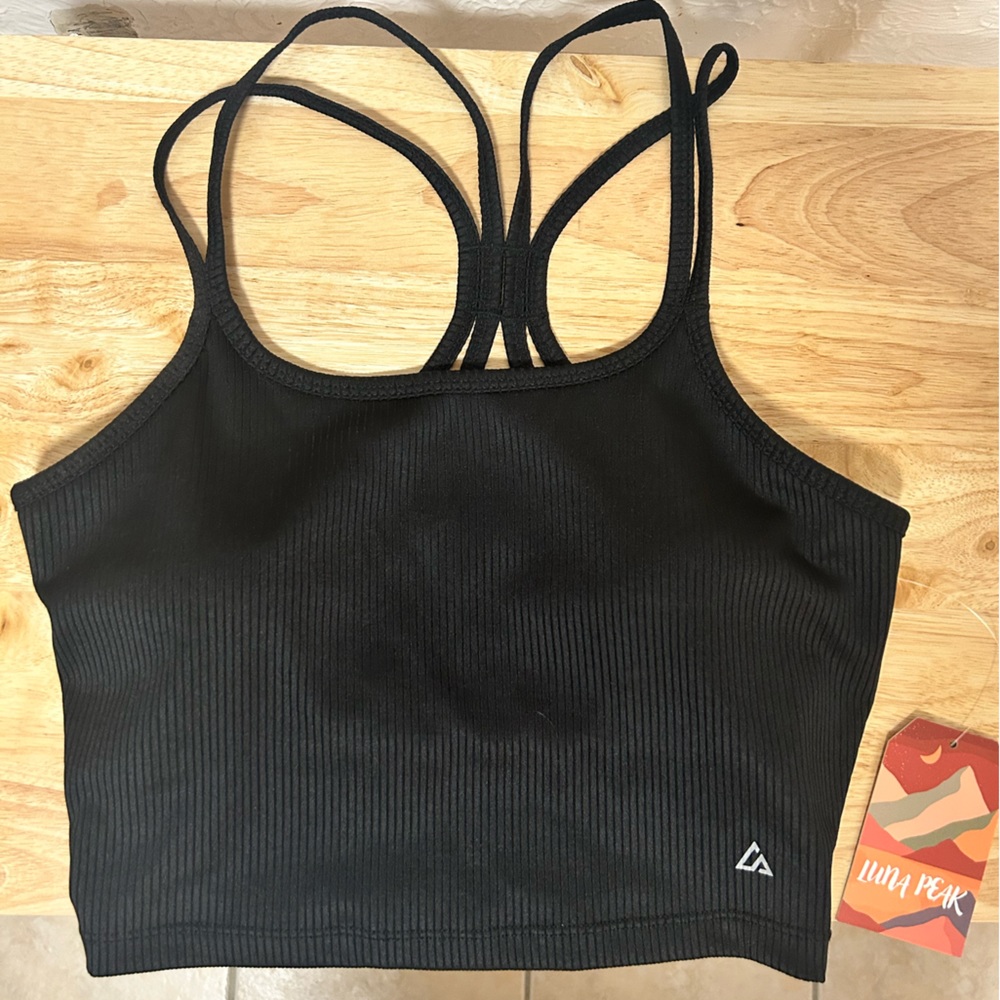 Luna Peak athletic ribbed sports bra/crop top Women’s Small - S